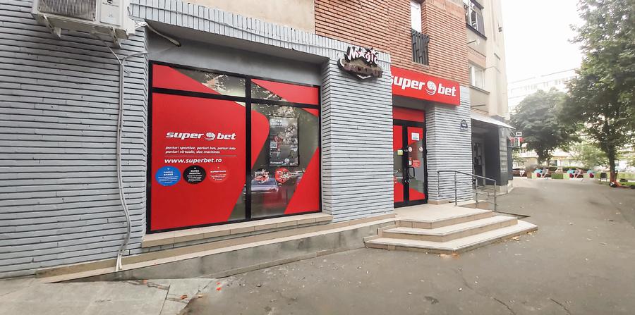 Spațiu comercial, de 102.66999816895 mp, în Vatra Luminoasă