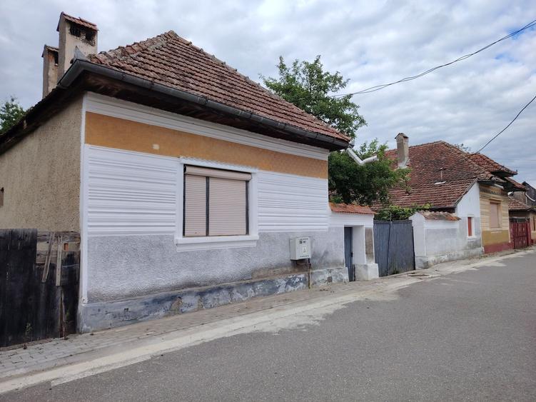Casă cu 4 camere în Copăcel