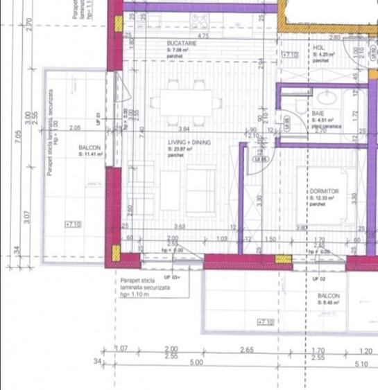 Apartament cu 3 camere semidecomandat în Gruia