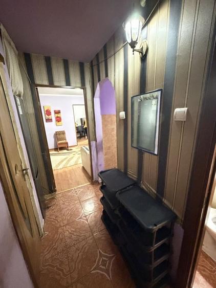 Apartament cu 2 camere nedecomandat în Central