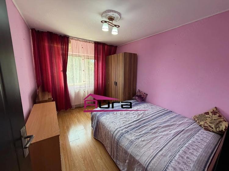 Apartament cu 3 camere decomandat în E3