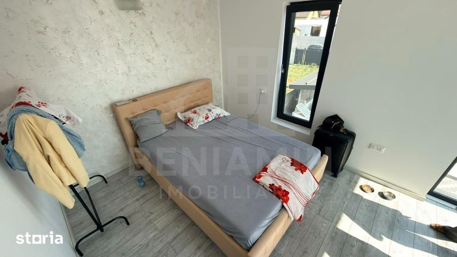 Casă cu 4 camere cu Teren 523 Mp în Șimnicu de Sus
