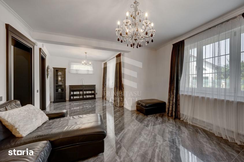 Casă cu 5 camere cu Teren 250 Mp în Pipera