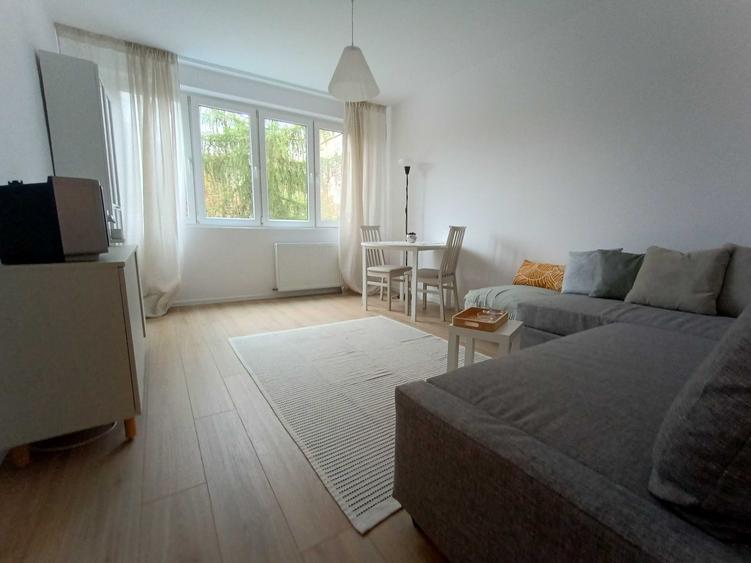 Apartament cu 2 camere decomandat în Dacia