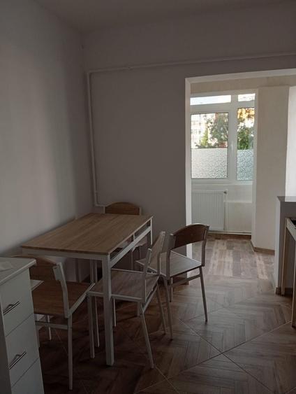 Apartament cu 2 camere decomandat în Ultracentral
