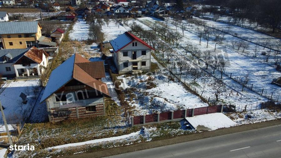 Casă cu 4 camere în Zigoneni