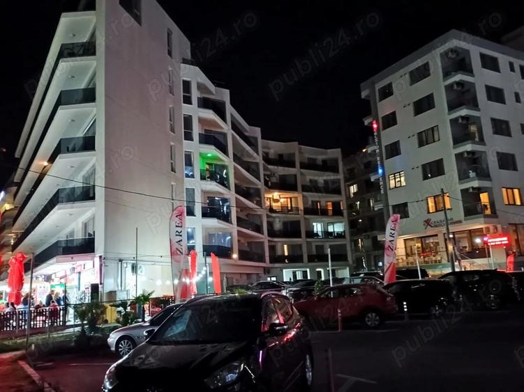 Apartament cu 3 camere semidecomandat în Nord