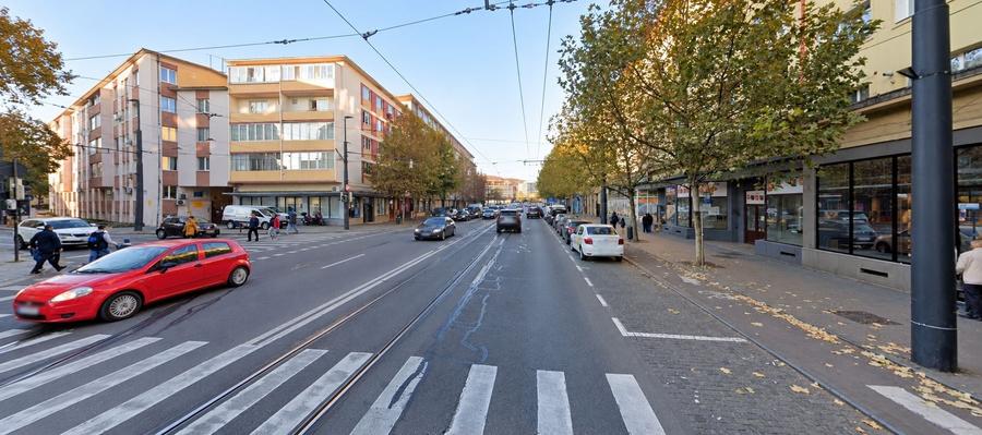 Apartament cu 2 camere semidecomandat, mobilat în Gară