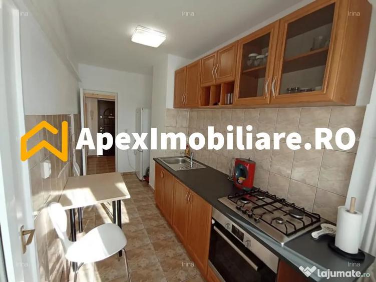 Apartament cu 2 camere decomandat în Victoriei