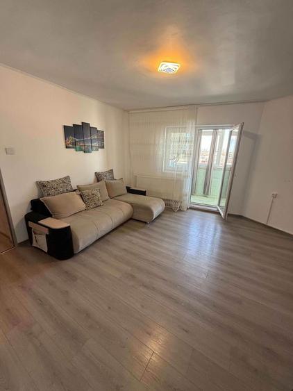 Apartament cu 3 camere decomandat, mobilat în Vidin-Progresul