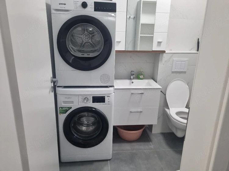 Apartament cu 3 camere decomandat, mobilat în Central