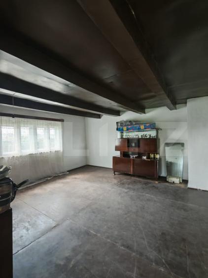 Casă cu 3 camere cu Teren 6218 Mp în Central