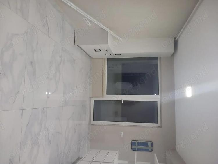 Spațiu comercial, de 40 mp, în Central