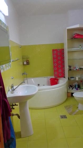 Casă cu Teren 300 Mp în Ultracentral