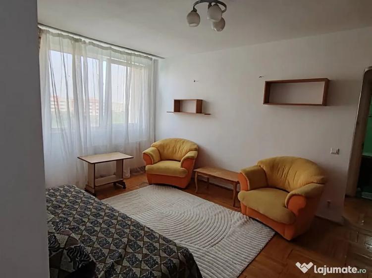 Apartament cu 2 camere nedecomandat în Titan