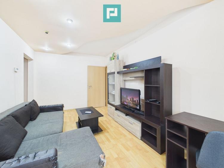 Apartament cu 3 camere semidecomandat, mobilat în Spitalul Județean