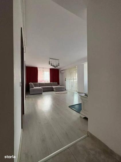 Apartament cu 3 camere decomandat în Fundeni