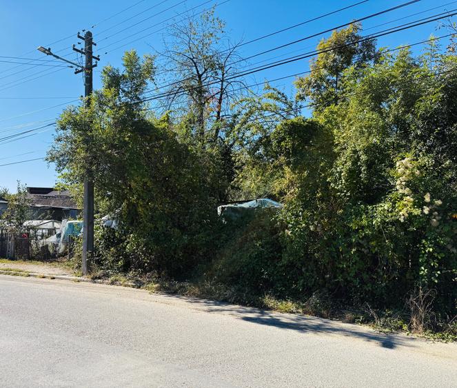Teren Construcții intravilan de 1668 mp, în Pucioasa