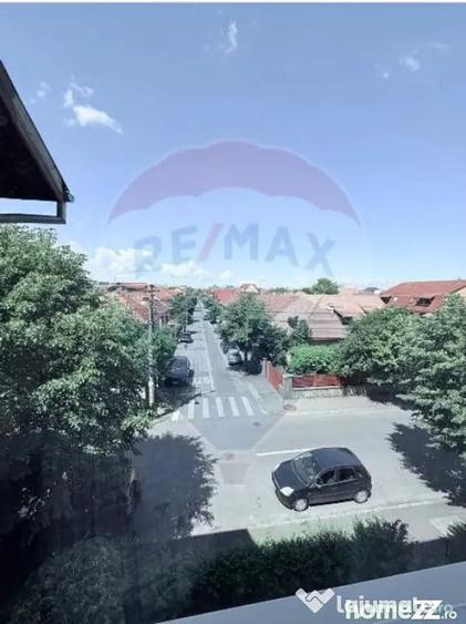 Apartament cu 2 camere decomandat în Trei Stejari