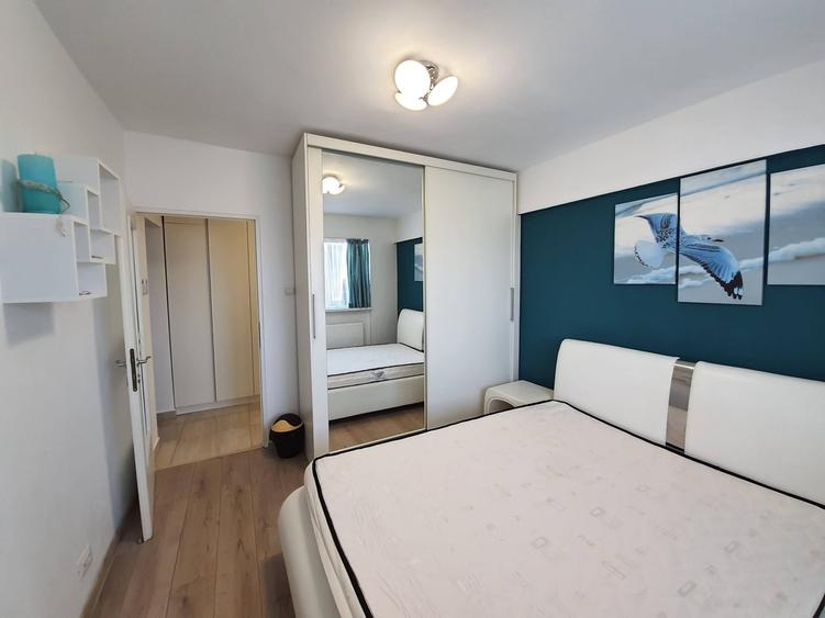 Apartament cu 2 camere decomandat, mobilat în Ultracentral