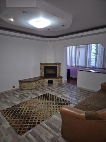 Apartament cu 2 camere semidecomandat în Broșteni