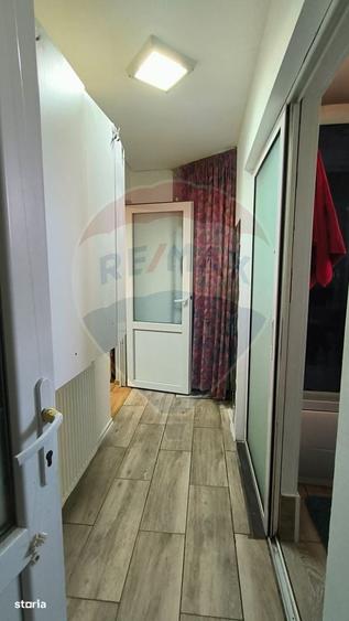 Casă cu 3 camere în Central