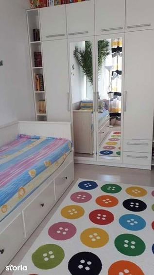 Apartament cu 3 camere în Dobroești