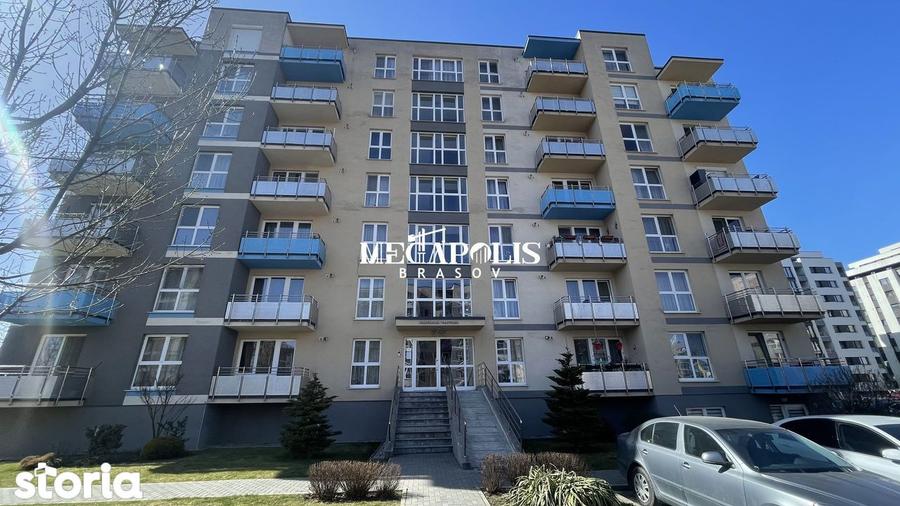 Apartament cu 2 camere decomandat în Tractorul