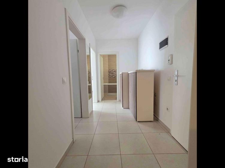 Apartament cu 2 camere decomandat în Avantgarden