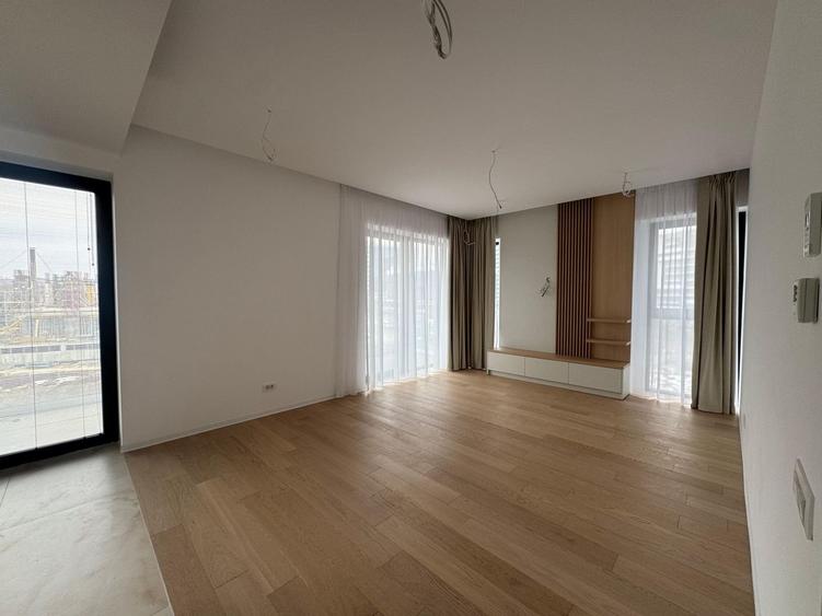 Apartament cu 2 camere decomandat în Barbu Văcărescu