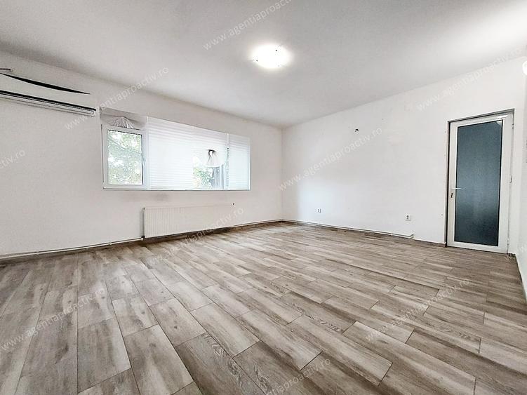 Spațiu comercial, de 135 mp, în Central