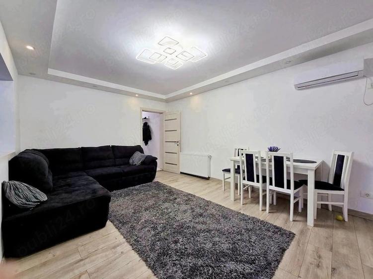 Casă cu 6 camere cu Teren 222 Mp în Dobroești