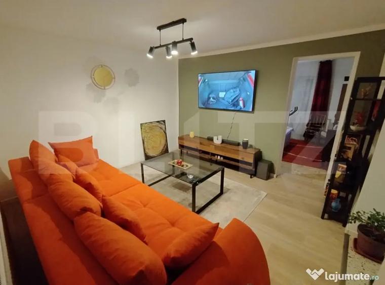 Casă cu 4 camere cu Teren 516 Mp în Romanești