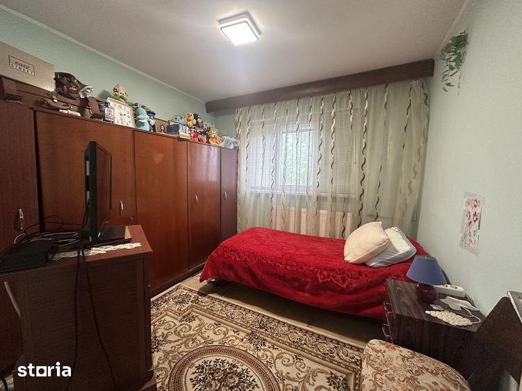 Apartament cu 3 camere semidecomandat în Malu Roșu