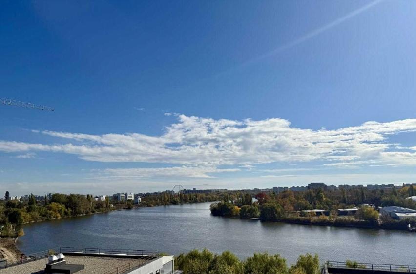Penthouse cu 5 camere decomandat în Floreasca