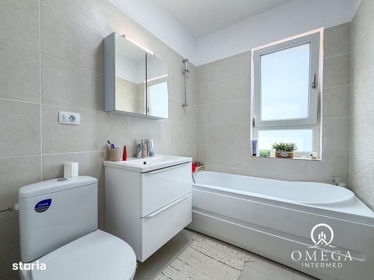 Apartament cu 3 camere în Păcurari