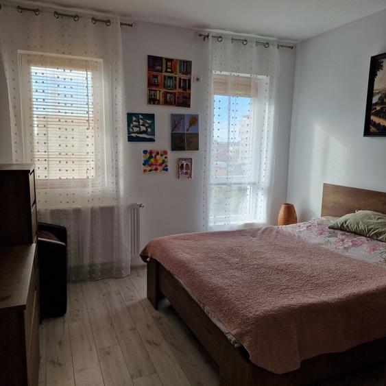 Apartament cu 2 camere semidecomandat în Chiajna