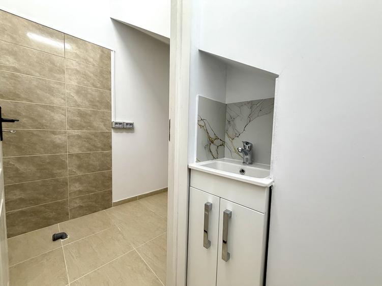 Garsonieră decomandată în Dumbrăvița