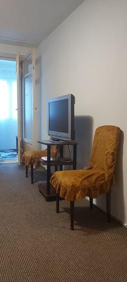 Apartament cu 2 camere decomandat în Apusului