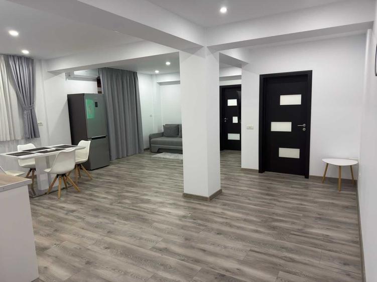 Apartament cu 2 camere decomandat în Trivale