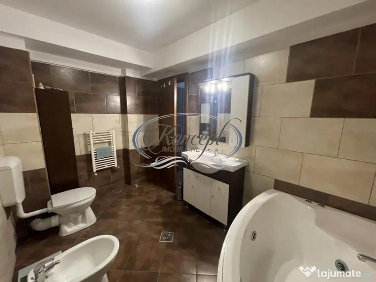 Apartament cu 3 camere semidecomandat, mobilat în Iris