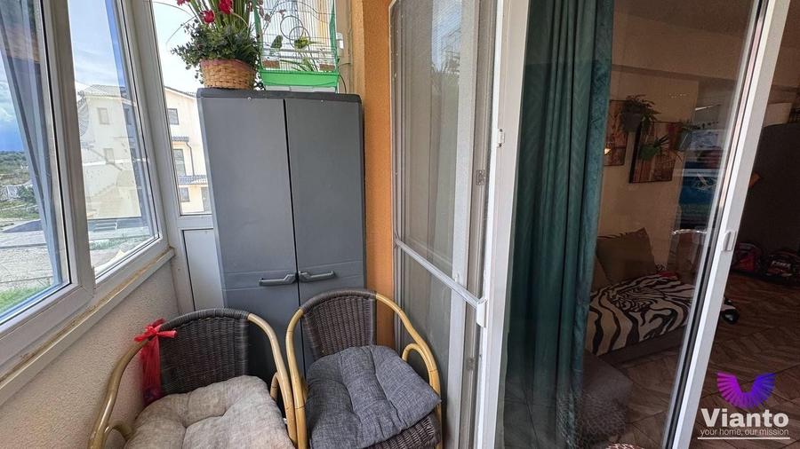 Apartament cu 3 camere decomandat, mobilat în Sud-Est