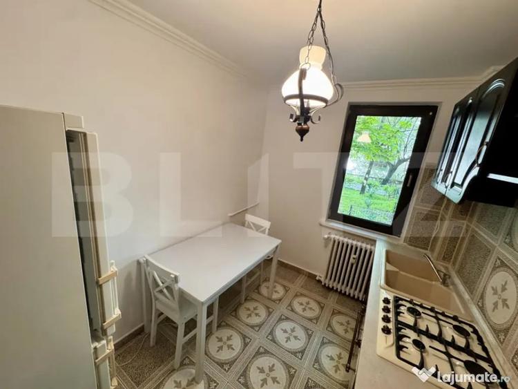 Apartament cu 2 camere semidecomandat în Central