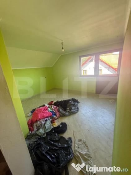 Casa cu etaj, 160 mp utili, 650 mp teren, Salcea - 1