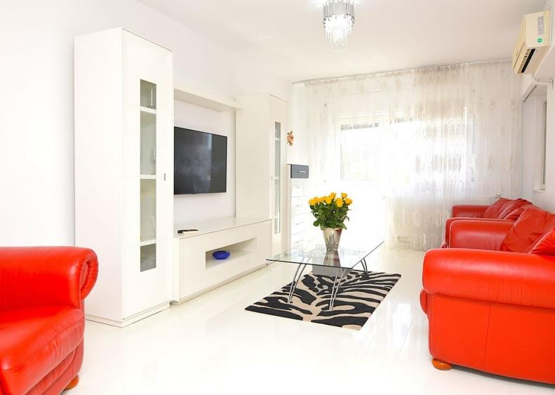 INCHIRIERE APARTAMENT 2 CAMERE UNIRII -PIATA UNIRII - 2