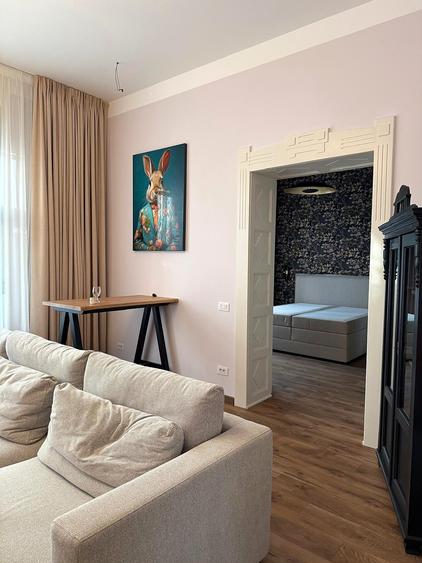 Apartament cu 2 camere semidecomandat în Central