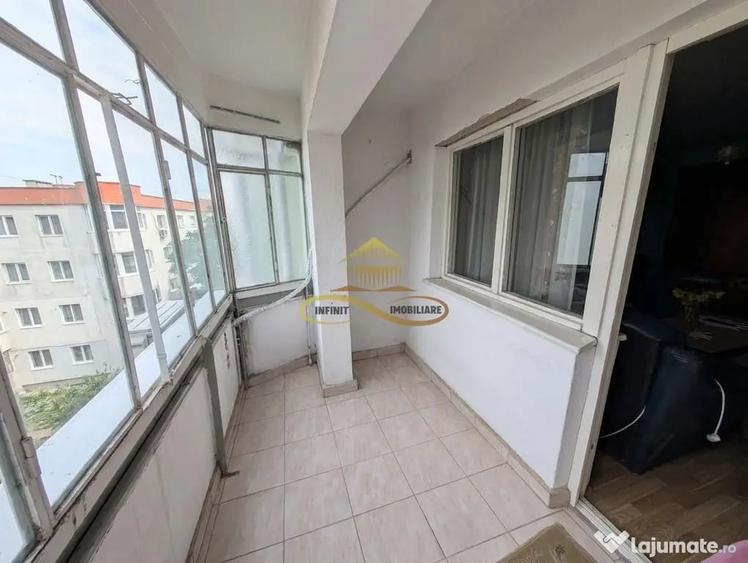 Apartament cu 3 camere decomandat în 9 Mai