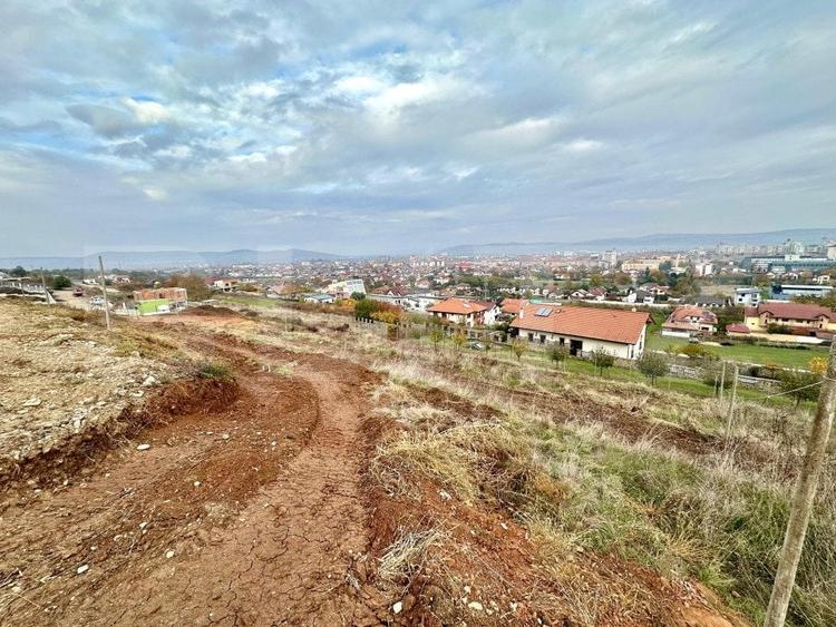 Teren Construcții intravilan de 1068 mp, în Cetate