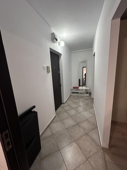 Garsonieră decomandată în Răcădău