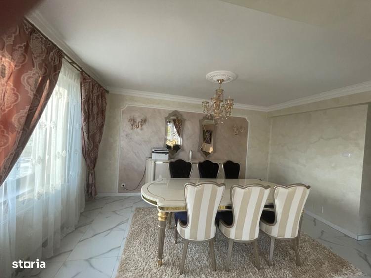 Apartament cu 4 camere în Craiovița Nouă